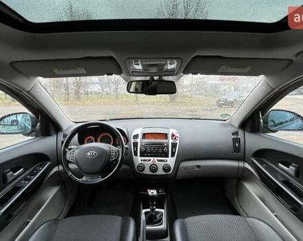 Черный Киа Сид, объемом двигателя 1.6 л и пробегом 310 тыс. км за 5990 $, фото 12 на Automoto.ua