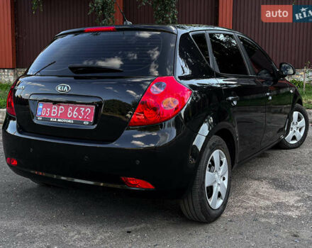 Черный Киа Сид, объемом двигателя 1.4 л и пробегом 219 тыс. км за 5800 $, фото 22 на Automoto.ua