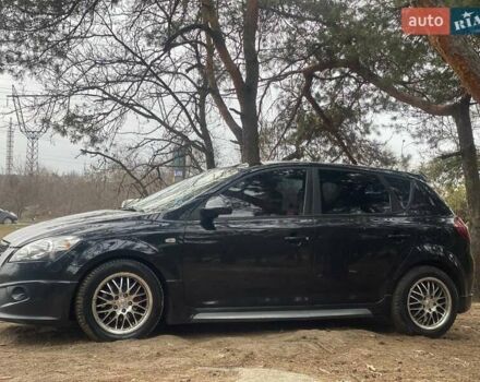 Черный Киа Сид, объемом двигателя 2 л и пробегом 197 тыс. км за 6300 $, фото 3 на Automoto.ua