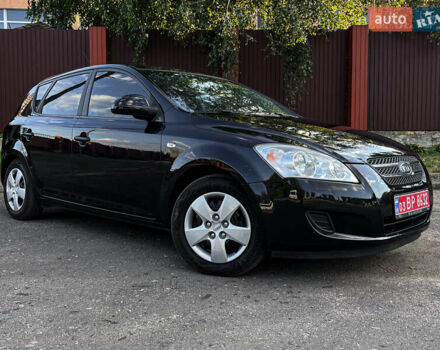 Черный Киа Сид, объемом двигателя 1.4 л и пробегом 198 тыс. км за 6200 $, фото 9 на Automoto.ua