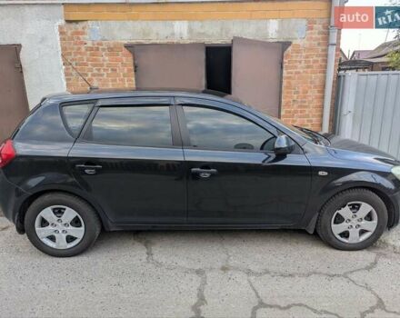 Киа Сид 2007 в Полтаве на Automoto.ua Черный Киа Сид, объемом двигателя 1.6 л и пробегом 211 тыс. км за 5400 $, фото 7 на Automoto.ua