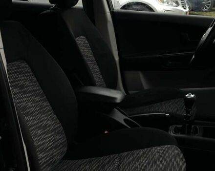 Черный Киа Сид, объемом двигателя 1.6 л и пробегом 238 тыс. км за 5700 $, фото 26 на Automoto.ua