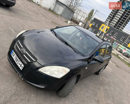 Черный Киа Сид, объемом двигателя 1.4 л и пробегом 217 тыс. км за 4500 $, фото 1 на Automoto.ua