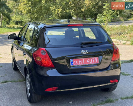 Чорний Кіа Сід, об'ємом двигуна 0 л та пробігом 161 тис. км за 5799 $, фото 7 на Automoto.ua