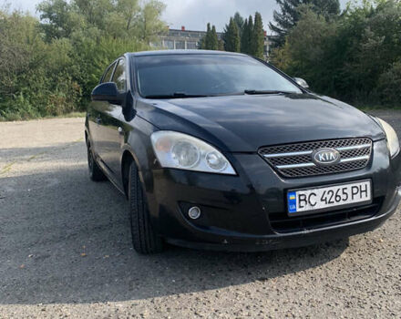 Черный Киа Сид, объемом двигателя 1.4 л и пробегом 152 тыс. км за 5200 $, фото 1 на Automoto.ua