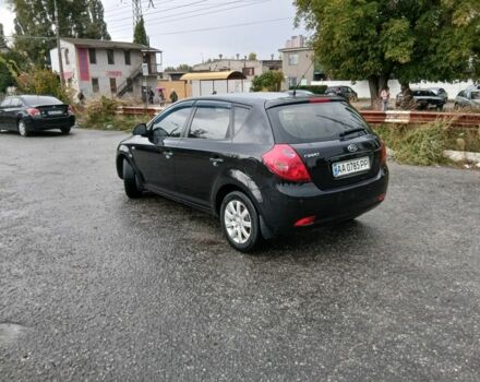 Черный Киа Сид, объемом двигателя 1.6 л и пробегом 282 тыс. км за 3999 $, фото 6 на Automoto.ua