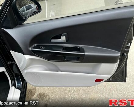 Чорний Кіа Сід, об'ємом двигуна 20 л та пробігом 143 тис. км за 7690 $, фото 8 на Automoto.ua