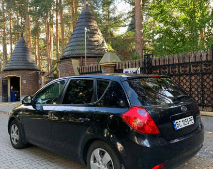 Черный Киа Сид, объемом двигателя 1.4 л и пробегом 259 тыс. км за 6000 $, фото 7 на Automoto.ua