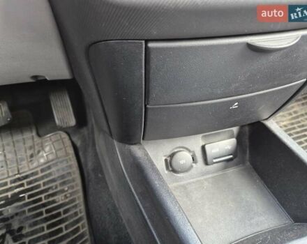 Чорний Кіа Сід, об'ємом двигуна 1.6 л та пробігом 247 тис. км за 5399 $, фото 25 на Automoto.ua