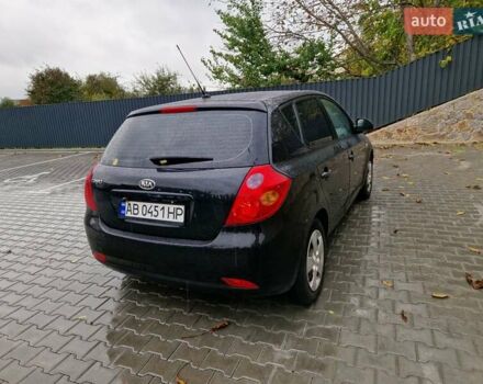 Черный Киа Сид, объемом двигателя 1.4 л и пробегом 200 тыс. км за 5200 $, фото 3 на Automoto.ua
