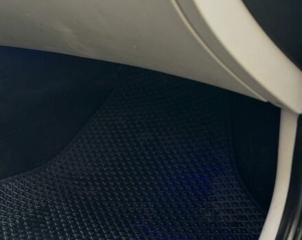 Черный Киа Сид, объемом двигателя 1.4 л и пробегом 330 тыс. км за 4499 $, фото 14 на Automoto.ua