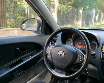 Черный Киа Сид, объемом двигателя 1.4 л и пробегом 259 тыс. км за 6000 $, фото 11 на Automoto.ua