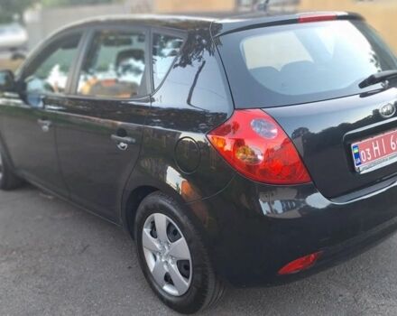 Киа Сид 2008 в Нежине на Automoto.ua Черный Киа Сид, объемом двигателя 1.4 л и пробегом 170 тыс. км за 5400 $, фото 2 на Automoto.ua