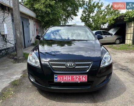 Черный Киа Сид, объемом двигателя 1.4 л и пробегом 166 тыс. км за 6000 $, фото 2 на Automoto.ua