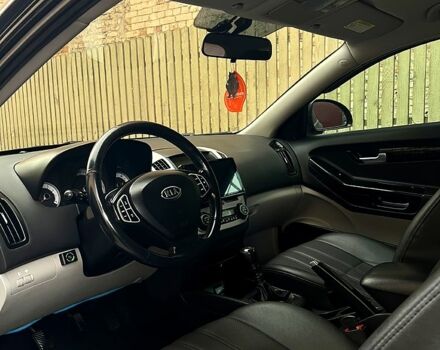 Черный Киа Сид, объемом двигателя 2 л и пробегом 198 тыс. км за 5600 $, фото 11 на Automoto.ua