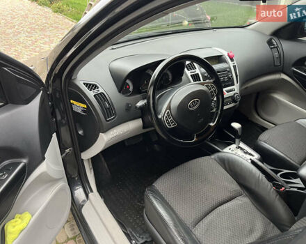 Черный Киа Сид, объемом двигателя 1.98 л и пробегом 290 тыс. км за 7000 $, фото 4 на Automoto.ua