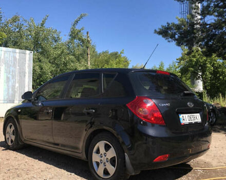 Черный Киа Сид, объемом двигателя 1.58 л и пробегом 330 тыс. км за 5799 $, фото 3 на Automoto.ua