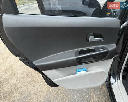 Черный Киа Сид, объемом двигателя 2 л и пробегом 180 тыс. км за 5400 $, фото 12 на Automoto.ua