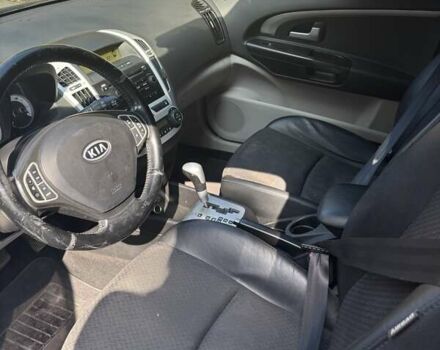 Черный Киа Сид, объемом двигателя 1.98 л и пробегом 214 тыс. км за 5500 $, фото 13 на Automoto.ua