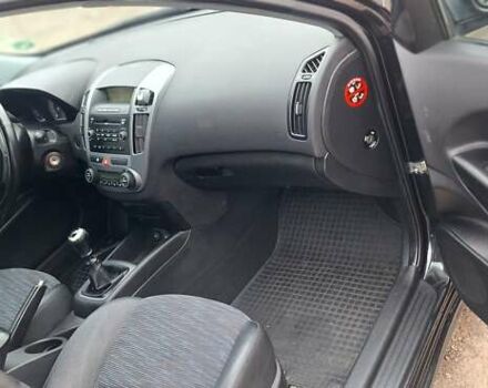 Черный Киа Сид, объемом двигателя 1.6 л и пробегом 220 тыс. км за 5850 $, фото 29 на Automoto.ua