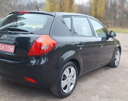 Черный Киа Сид, объемом двигателя 1.6 л и пробегом 220 тыс. км за 5850 $, фото 15 на Automoto.ua