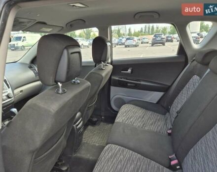 Чорний Кіа Сід, об'ємом двигуна 1.6 л та пробігом 247 тис. км за 5399 $, фото 21 на Automoto.ua