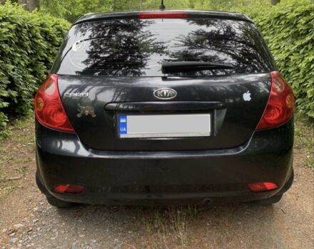 Чорний Кіа Сід, об'ємом двигуна 1.4 л та пробігом 330 тис. км за 4499 $, фото 2 на Automoto.ua
