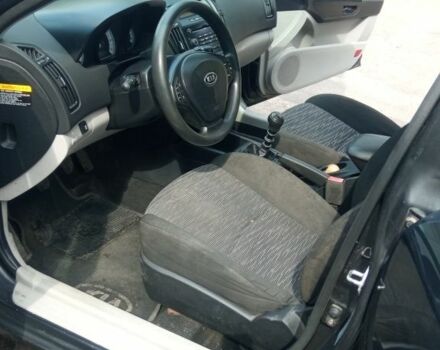 Черный Киа Сид, объемом двигателя 1.4 л и пробегом 178 тыс. км за 4850 $, фото 5 на Automoto.ua