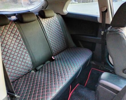 Чорний Кіа Сід, об'ємом двигуна 1.4 л та пробігом 185 тис. км за 5650 $, фото 5 на Automoto.ua