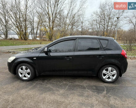 Черный Киа Сид, объемом двигателя 2 л и пробегом 180 тыс. км за 5400 $, фото 1 на Automoto.ua