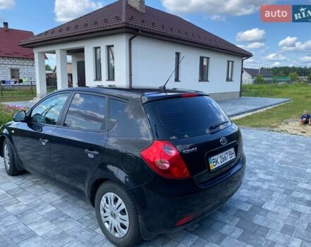 Кіа Сід 2008 у Сарнах на Automoto.ua Чорний Кіа Сід, об'ємом двигуна 1.4 л та пробігом 249 тис. км за 5200 $, фото 2 на Automoto.ua