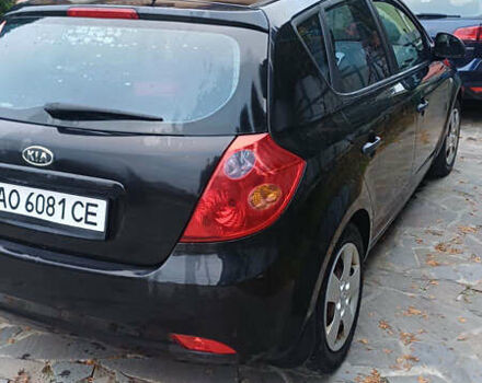 Черный Киа Сид, объемом двигателя 1.6 л и пробегом 206 тыс. км за 5500 $, фото 2 на Automoto.ua