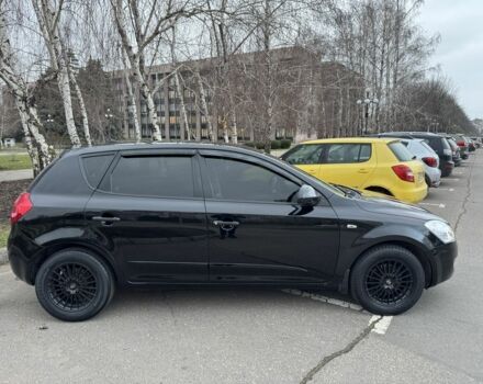 Чорний Кіа Сід, об'ємом двигуна 1.4 л та пробігом 169 тис. км за 4900 $, фото 5 на Automoto.ua