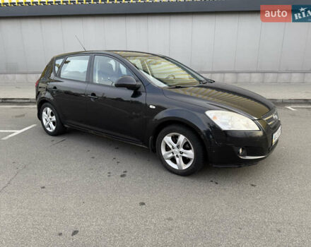 Чорний Кіа Сід, об'ємом двигуна 1.6 л та пробігом 246 тис. км за 6300 $, фото 1 на Automoto.ua