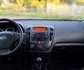 Чорний Кіа Сід, об'ємом двигуна 1.4 л та пробігом 170 тис. км за 5550 $, фото 3 на Automoto.ua