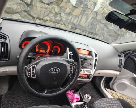 Черный Киа Сид, объемом двигателя 0 л и пробегом 3 тыс. км за 4600 $, фото 6 на Automoto.ua