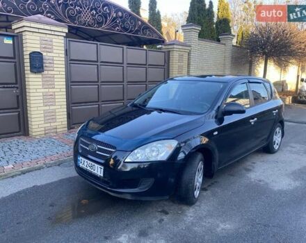 Чорний Кіа Сід, об'ємом двигуна 1.4 л та пробігом 192 тис. км за 6200 $, фото 3 на Automoto.ua