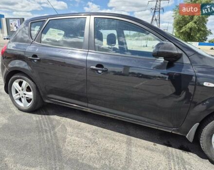 Чорний Кіа Сід, об'ємом двигуна 1.6 л та пробігом 247 тис. км за 5399 $, фото 7 на Automoto.ua