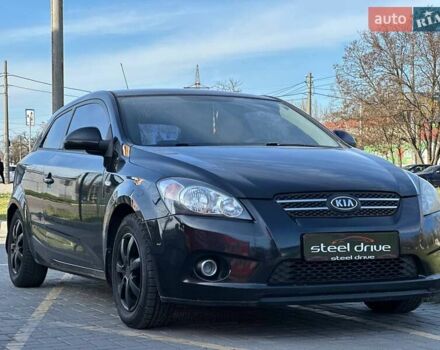 Черный Киа Сид, объемом двигателя 1.98 л и пробегом 200 тыс. км за 4999 $, фото 1 на Automoto.ua