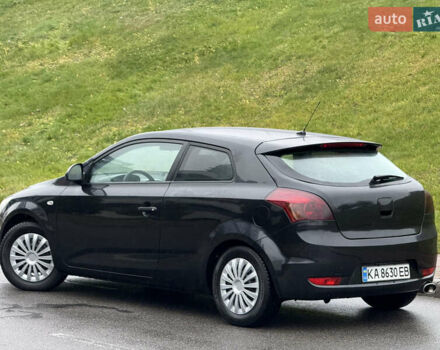 Черный Киа Сид, объемом двигателя 1.4 л и пробегом 215 тыс. км за 4600 $, фото 12 на Automoto.ua