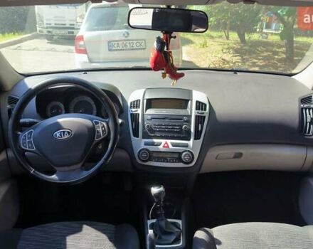 Черный Киа Сид, объемом двигателя 1.6 л и пробегом 204 тыс. км за 7200 $, фото 8 на Automoto.ua