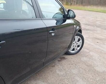 Черный Киа Сид, объемом двигателя 1.6 л и пробегом 220 тыс. км за 5850 $, фото 21 на Automoto.ua