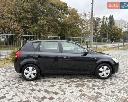 Чорний Кіа Сід, об'ємом двигуна 1.4 л та пробігом 185 тис. км за 5800 $, фото 23 на Automoto.ua