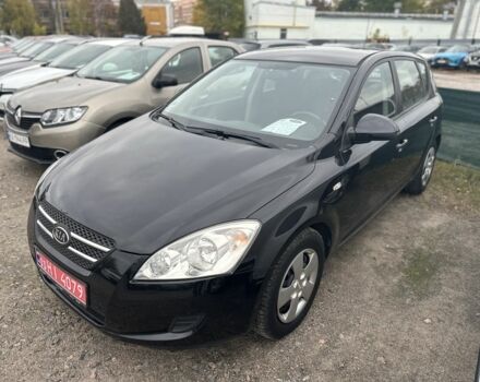 Черный Киа Сид, объемом двигателя 1.4 л и пробегом 161 тыс. км за 5650 $, фото 3 на Automoto.ua