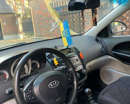 Черный Киа Сид, объемом двигателя 1.4 л и пробегом 259 тыс. км за 6000 $, фото 6 на Automoto.ua