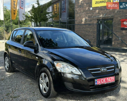 Чорний Кіа Сід, об'ємом двигуна 1.4 л та пробігом 226 тис. км за 5900 $, фото 2 на Automoto.ua