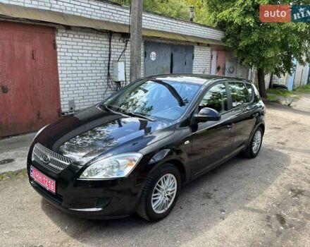 Черный Киа Сид, объемом двигателя 1.4 л и пробегом 166 тыс. км за 6000 $, фото 5 на Automoto.ua