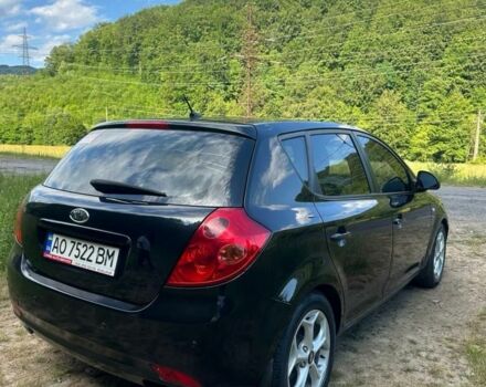 Черный Киа Сид, объемом двигателя 1.4 л и пробегом 227 тыс. км за 4800 $, фото 1 на Automoto.ua
