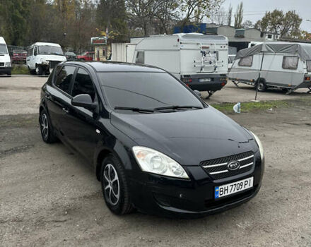 Черный Киа Сид, объемом двигателя 1.6 л и пробегом 223 тыс. км за 5800 $, фото 1 на Automoto.ua