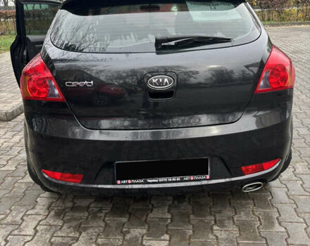 Черный Киа Сид, объемом двигателя 1.4 л и пробегом 200 тыс. км за 5000 $, фото 3 на Automoto.ua